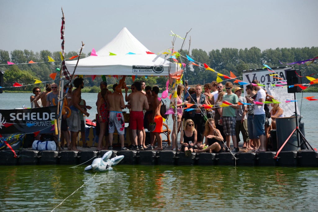 ../Images/Loungefest 2015 0061.jpg
